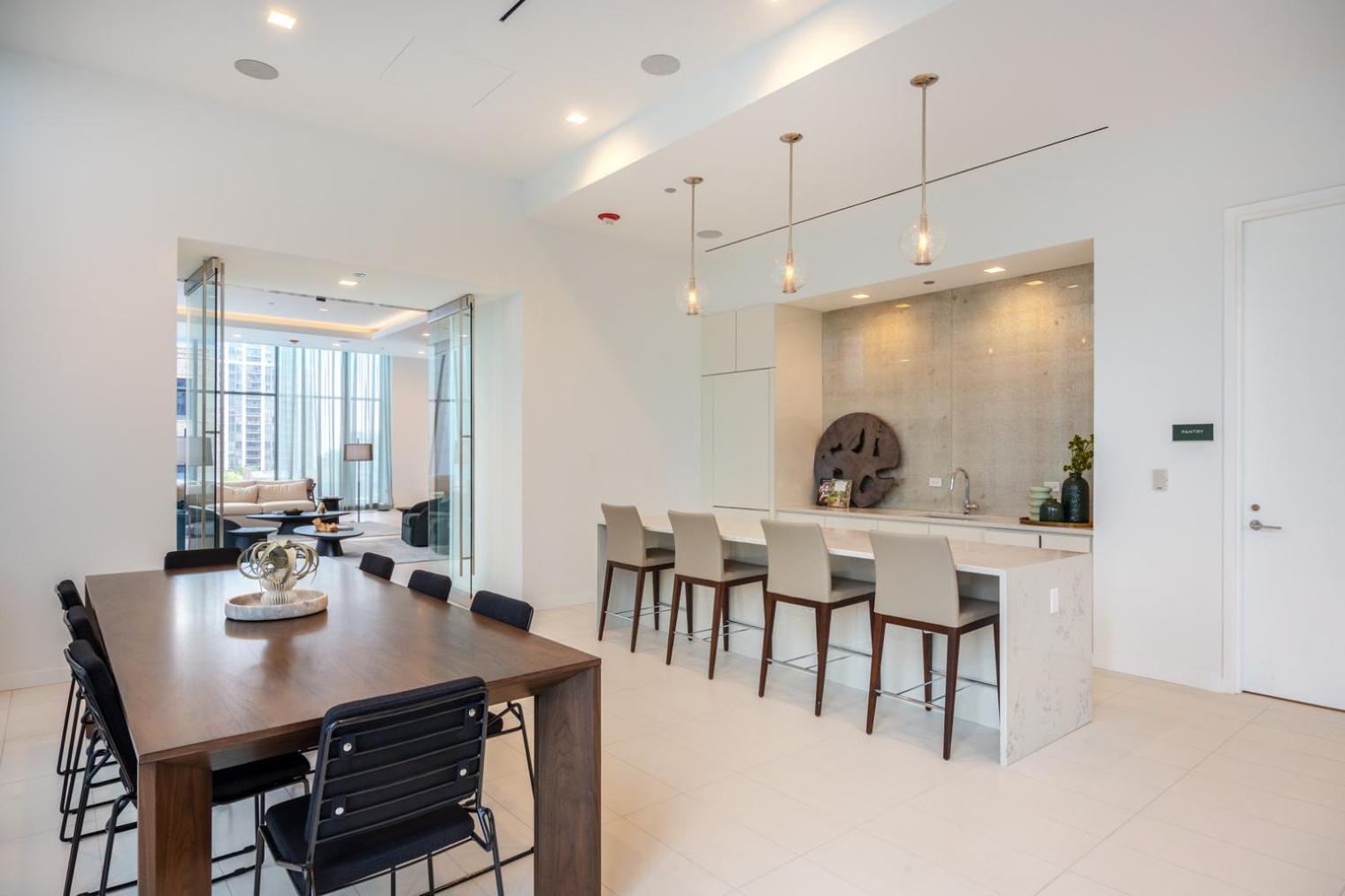 S Loop W Gym Pool Wd Nr The L Chi-185 Apartamento Chicago