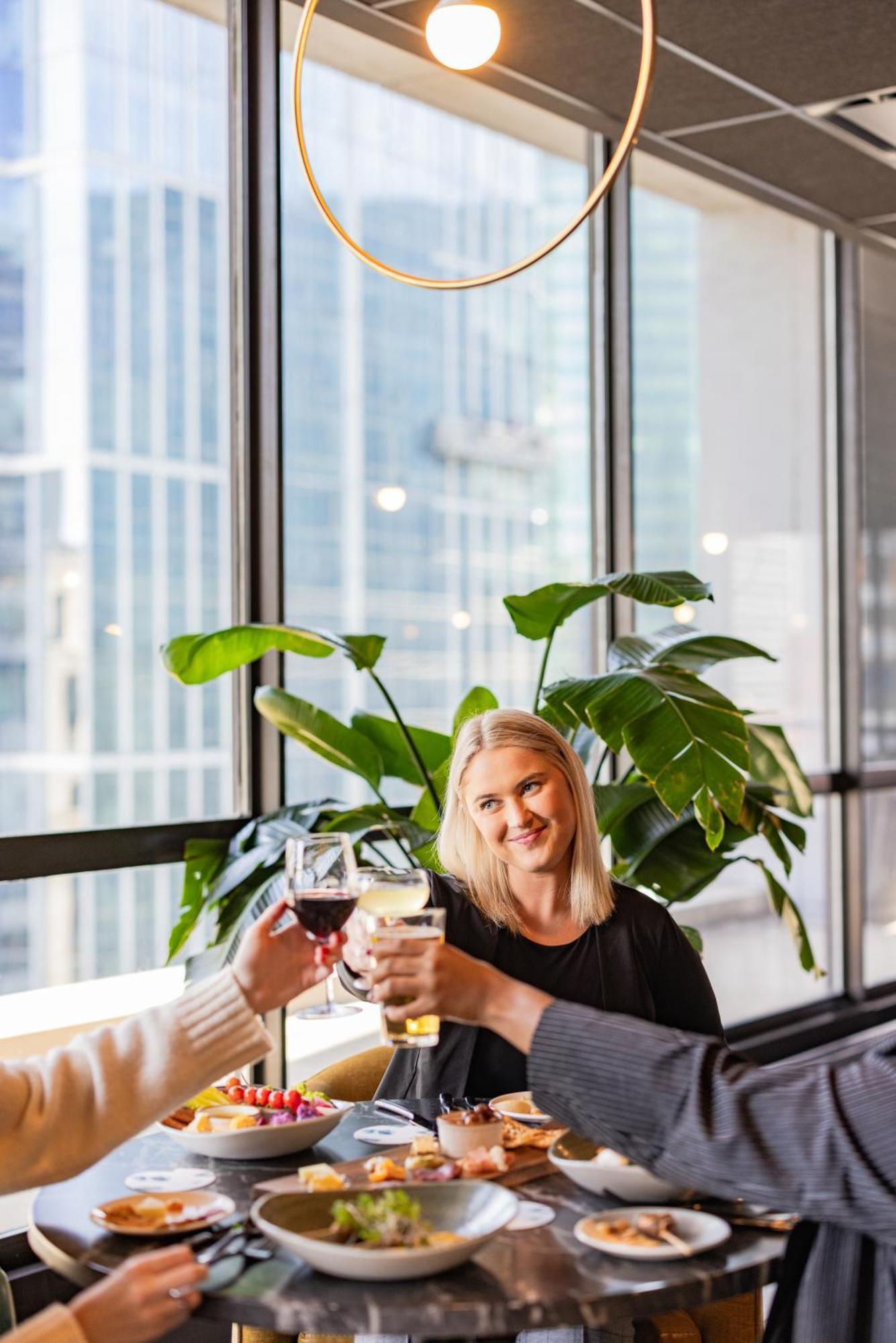 Hotel - Dwtn - The Mart By Ihg Chicago