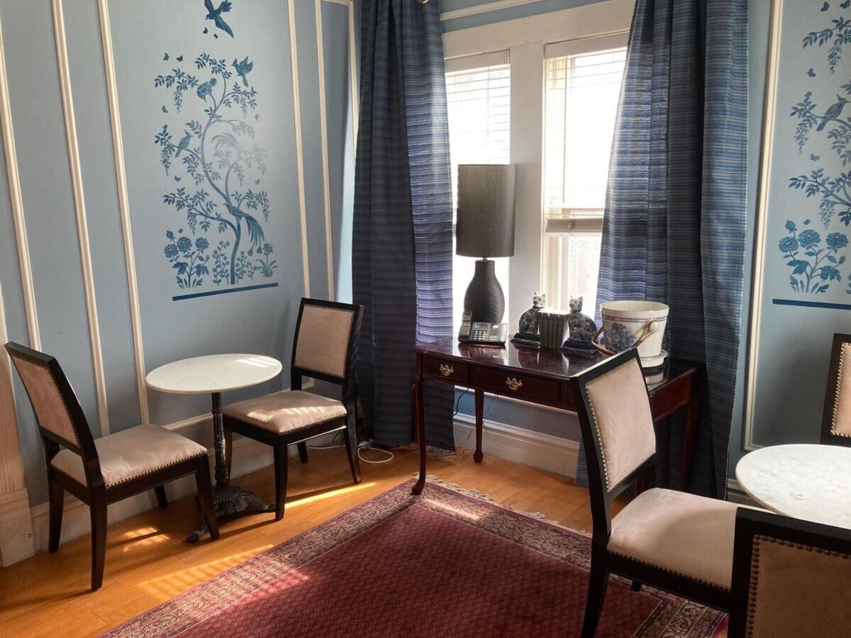 Bed & Breakfast The Toscana Chicago