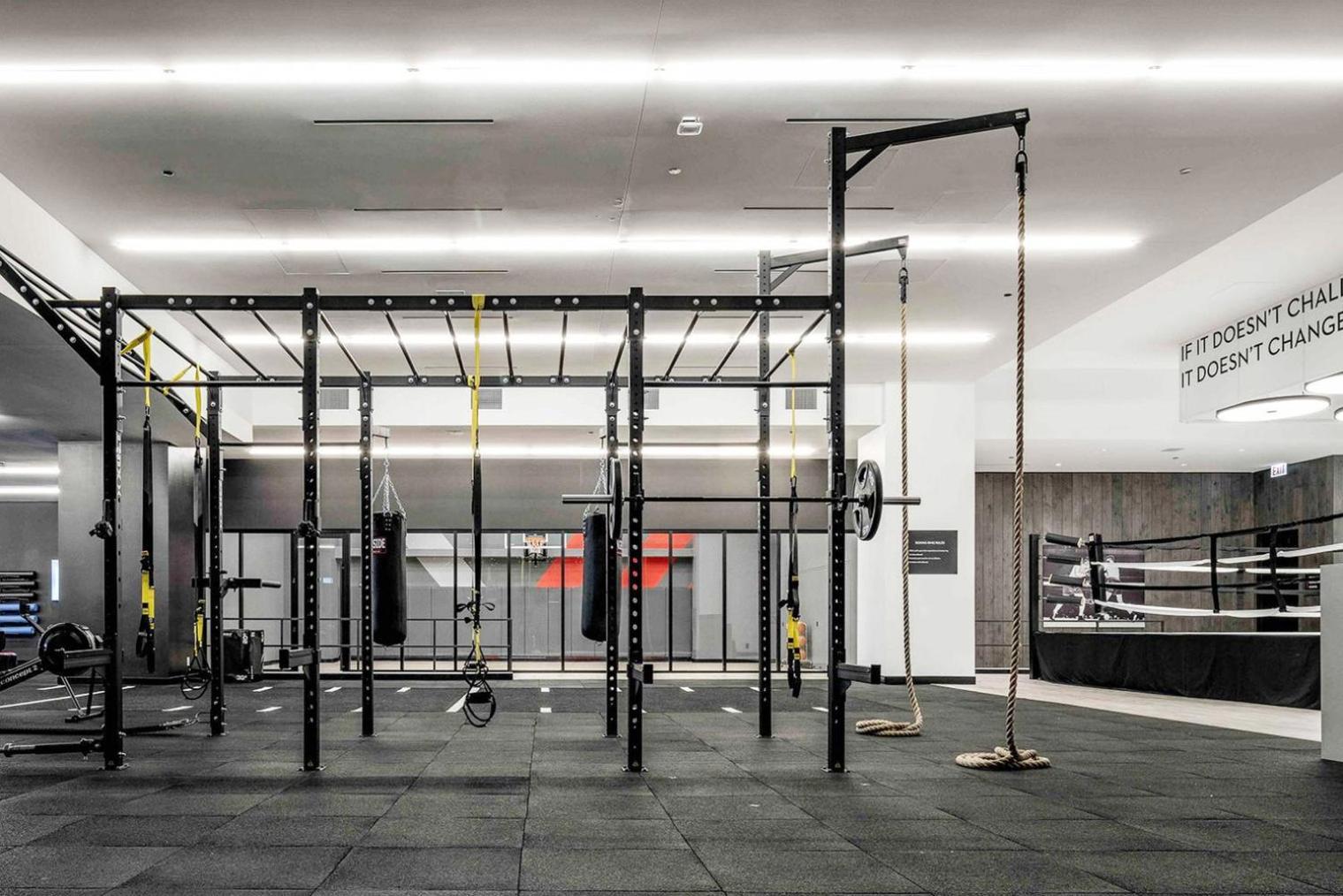 S Loop W Pool Gym Nr Grant Park Chi-347 Chicago