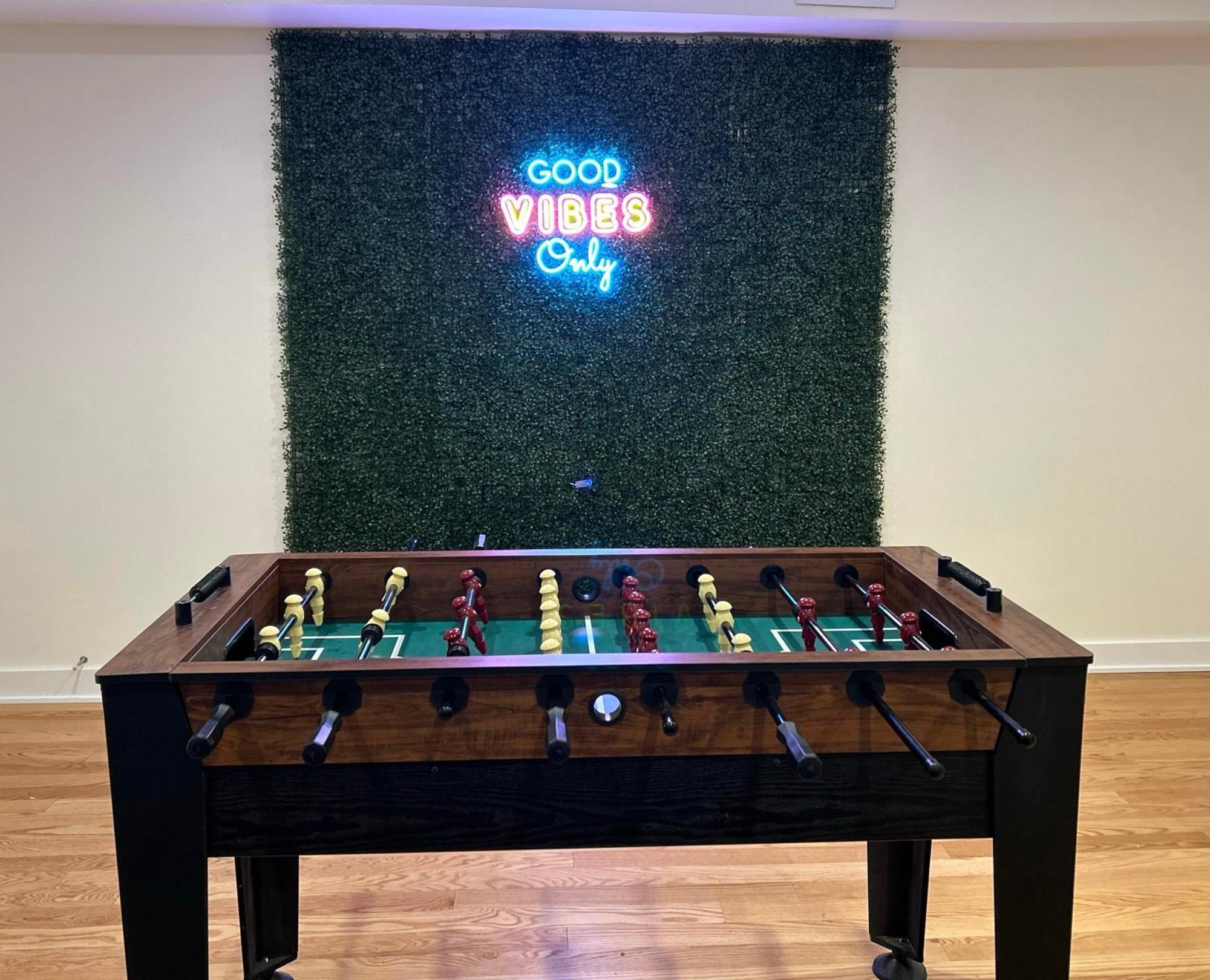 Vibrant W/ Comforting Vibes