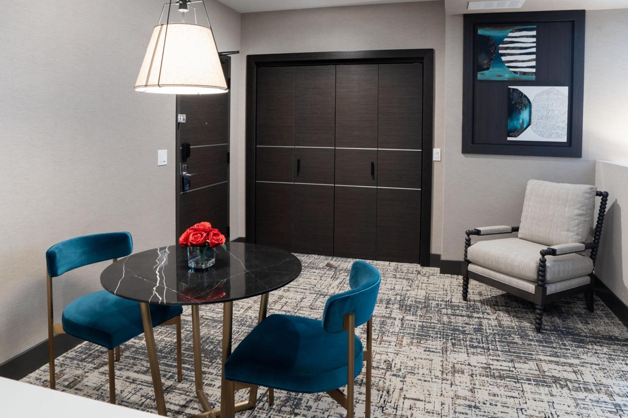 Hotel Springhill By Marriott Chinatown Chicago