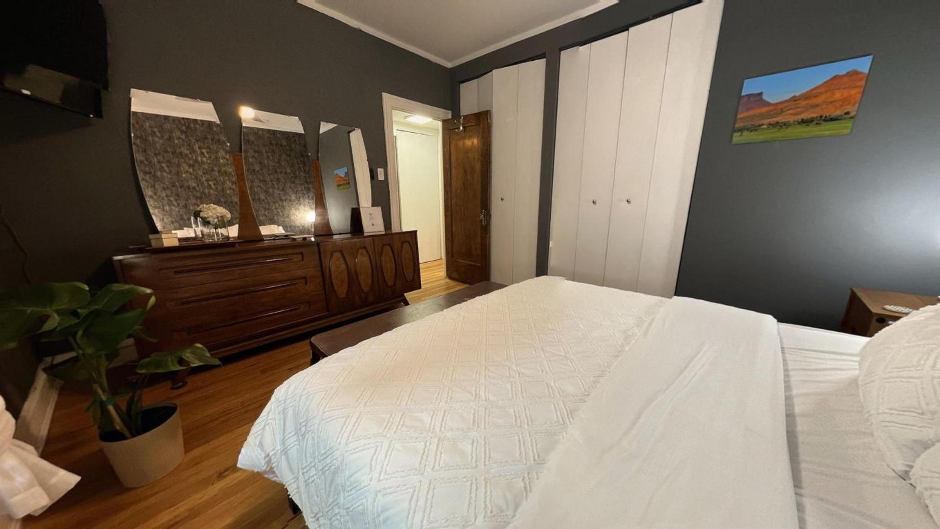 Lakeside Loft - Historic Appartement