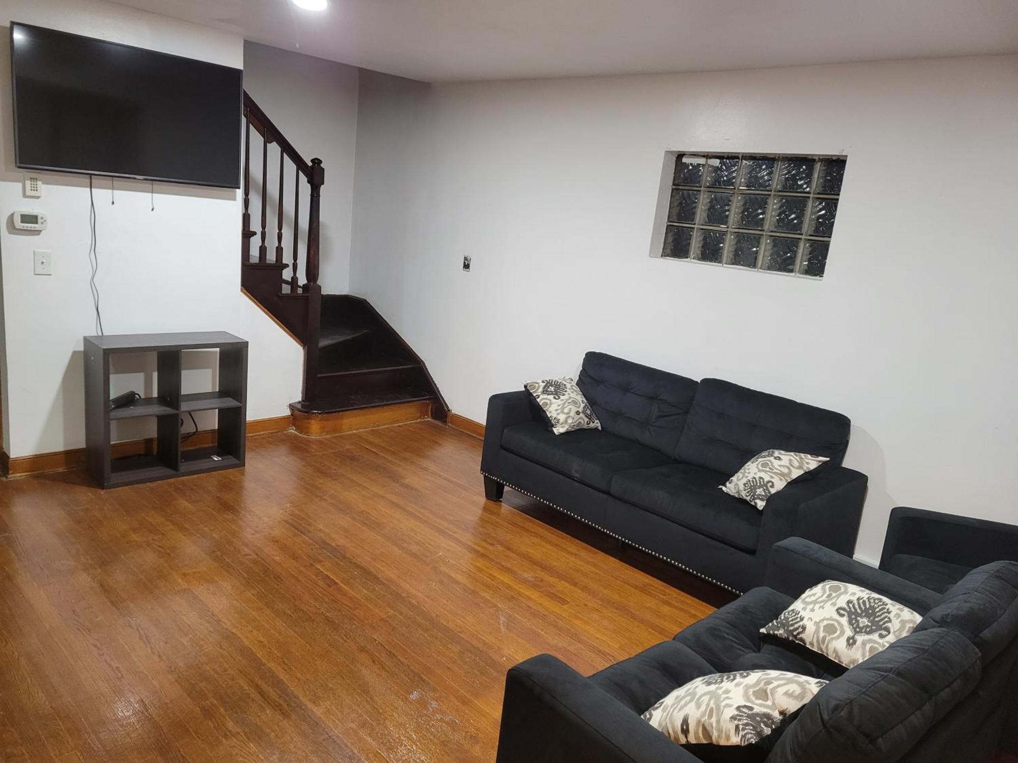 Cozy In Washington Heights Holiday home *