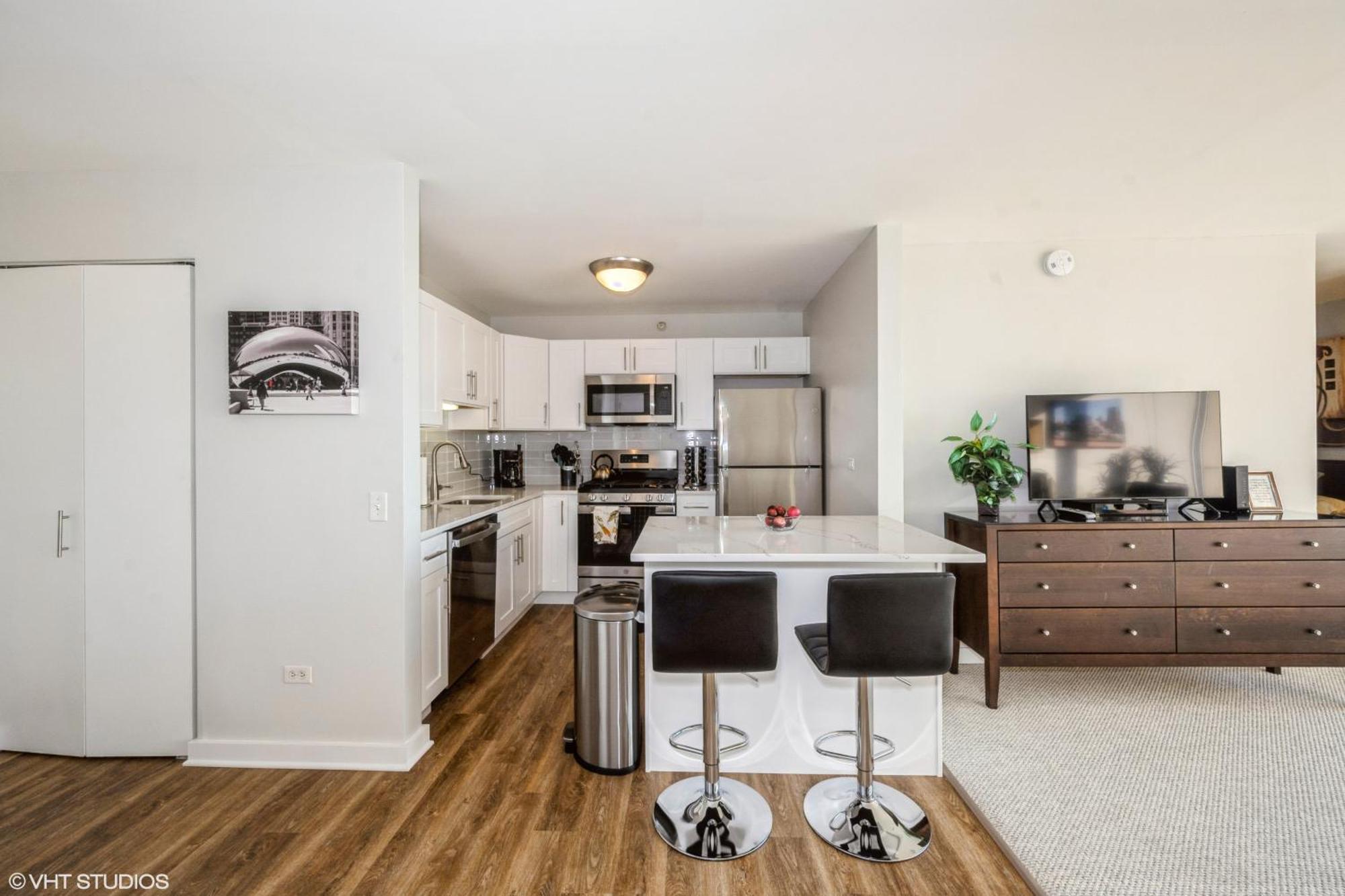 Aparthotel The Penthouse At Grand Plaza 4*