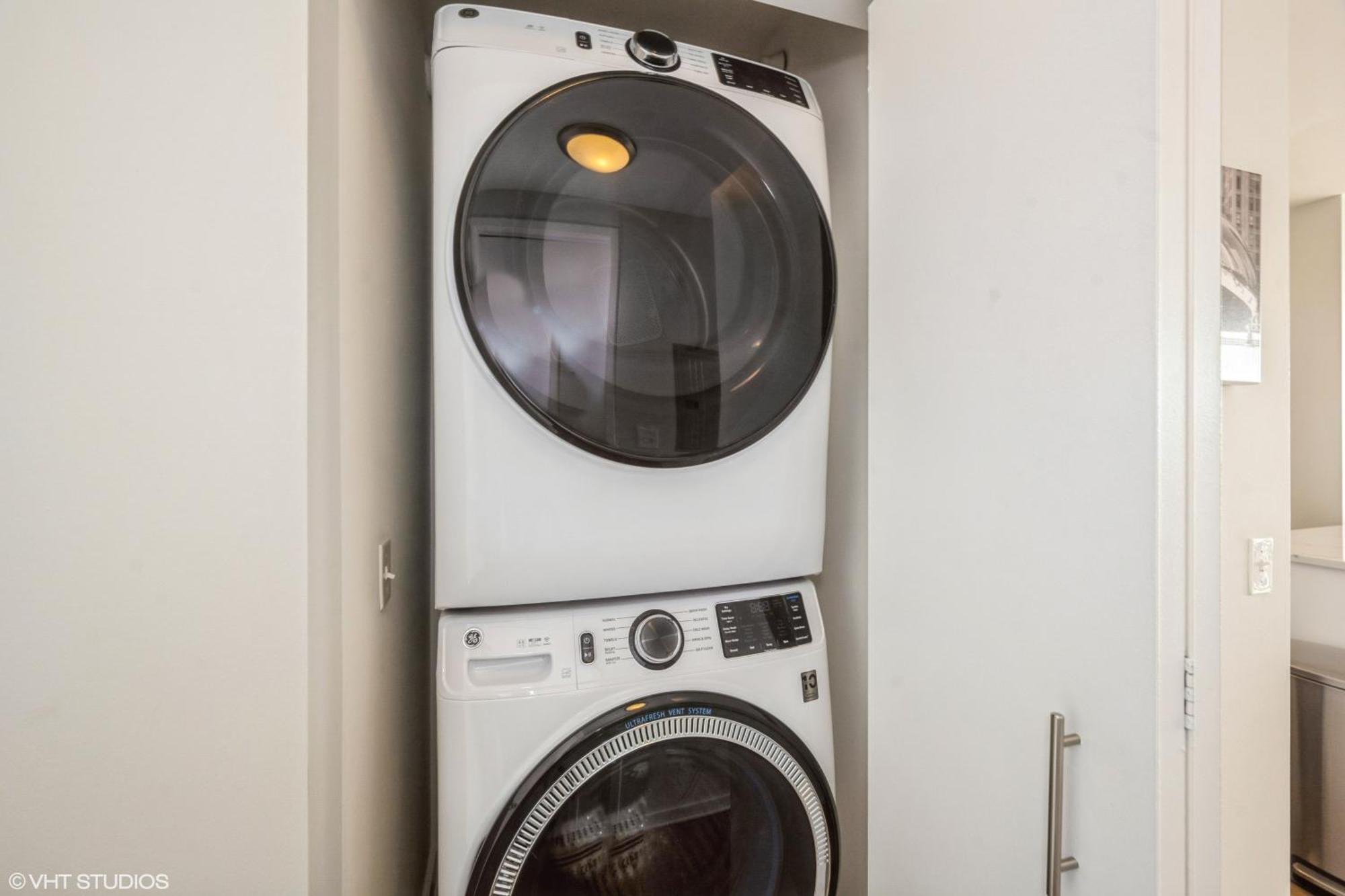 Aparthotel The Penthouse At Grand Plaza 4*