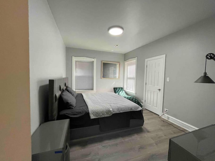 Cozy Luxury Apt~ Near Uchicago/hydepark/lakeshore Chicago