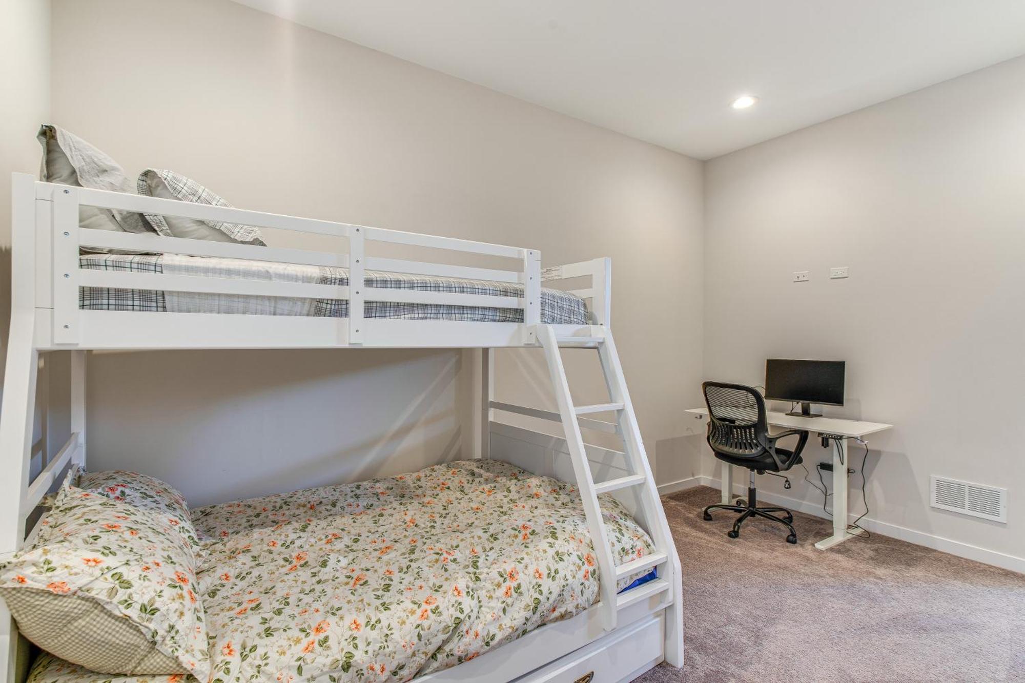 Apartamento Luxe And Modern - 7 Mi To Downtown!