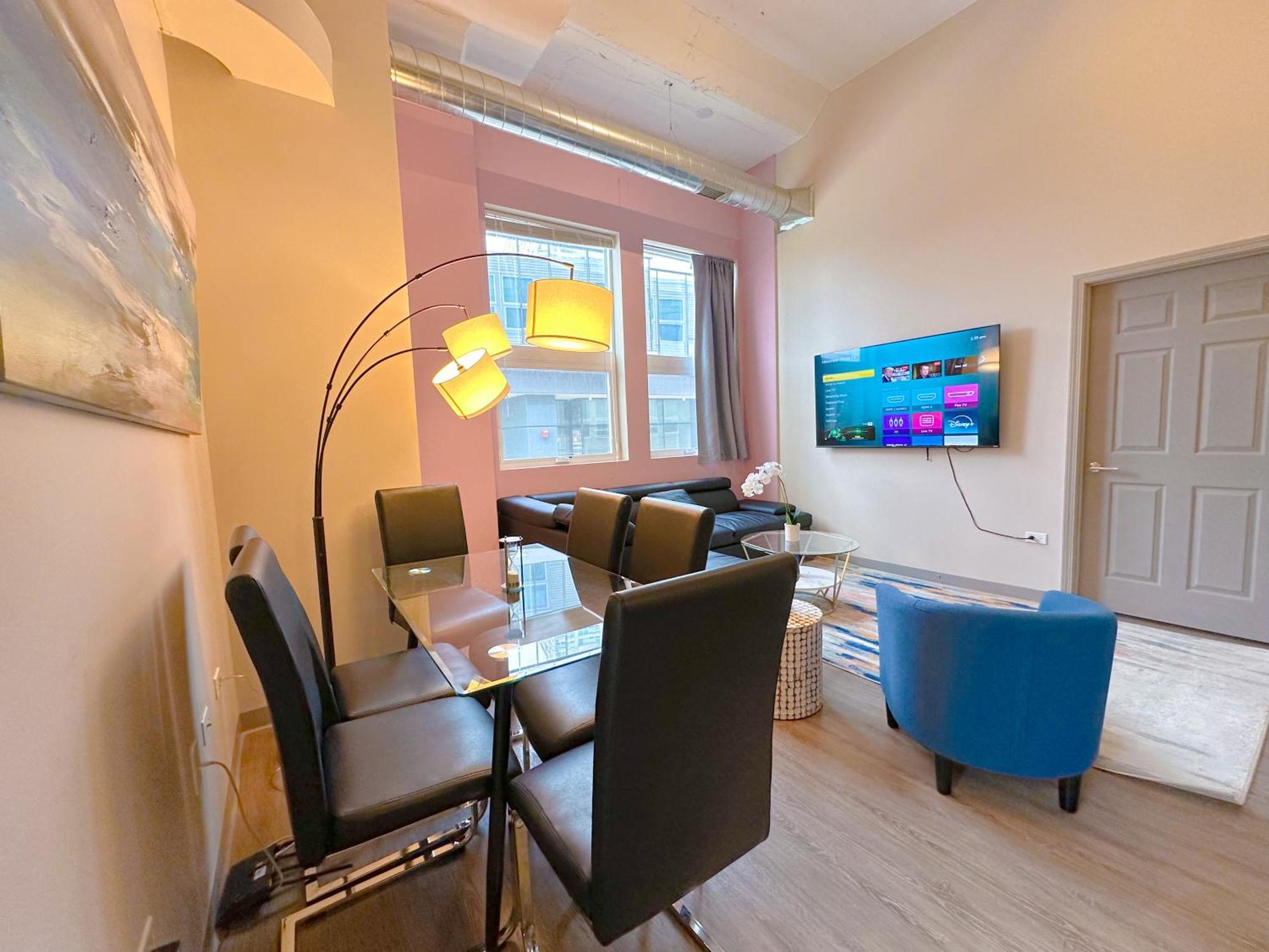 Apartamento Mccormick Place Magnificent 2br With Optional Parking, Patio, Gym Access Near Grant Park, Museums, Soldier Field & Shore