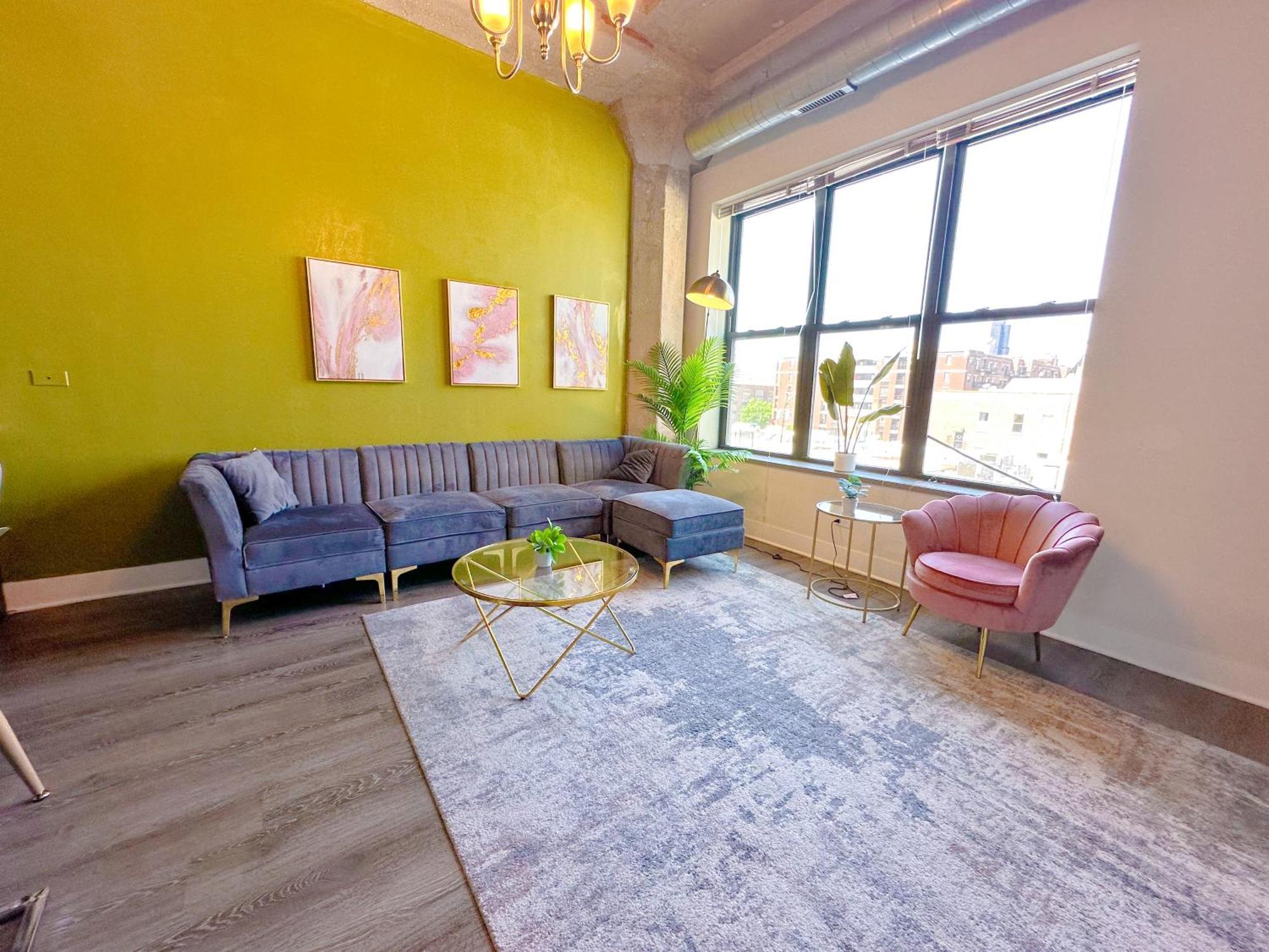 Modern 3br South Loop Living Family Unit Near Adler Planetarium & Mccormick Convention Center *