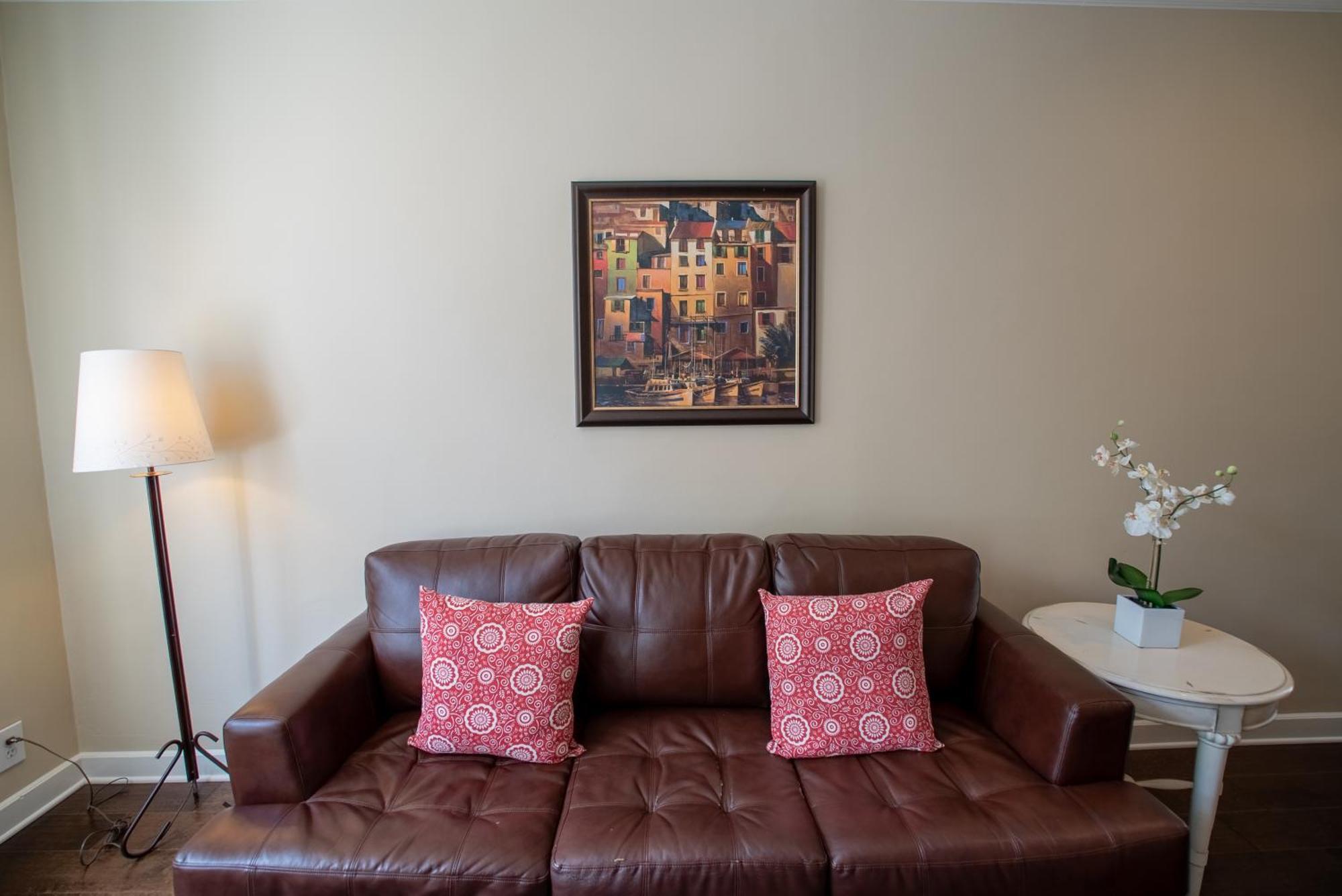 Roscoe Village * Chicago