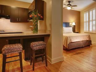 Western Hawthorne Terrace 3*