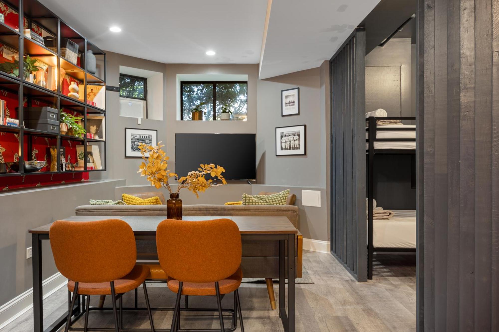 Apartment Wrigleyville Chicago