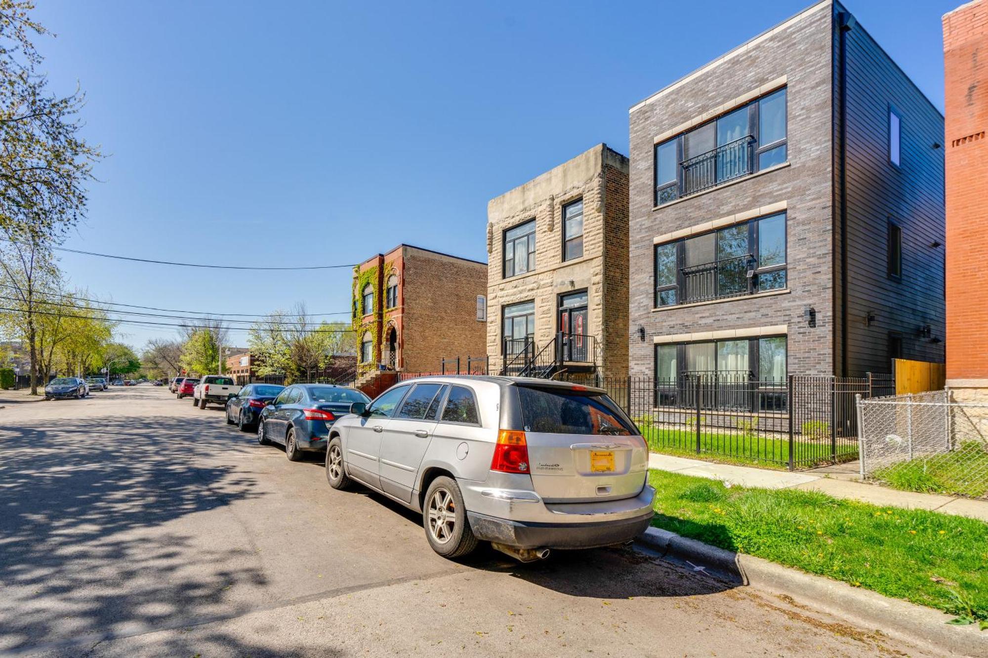 5 Mi To Dtwn Chicago Newly Built Condo Apartment