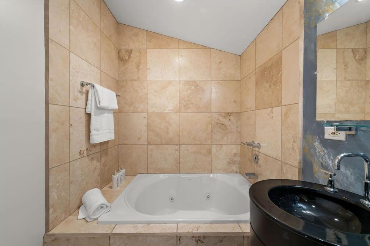 Luxury Retreat With Theater Casa de Férias *
