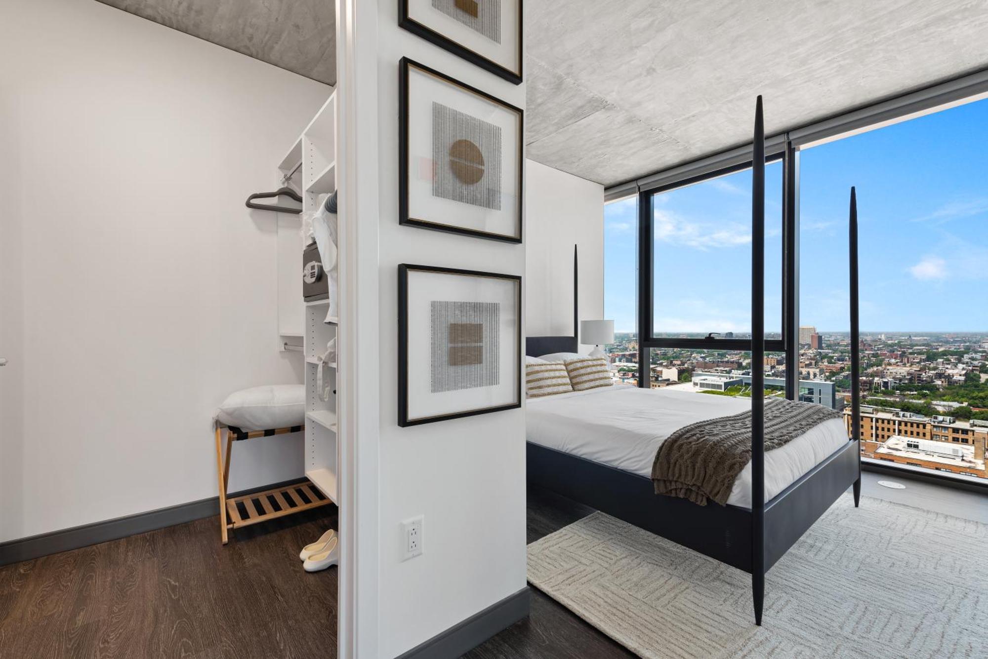 Apartment Fulbrix Bright Designer With West Loop Views Chicago