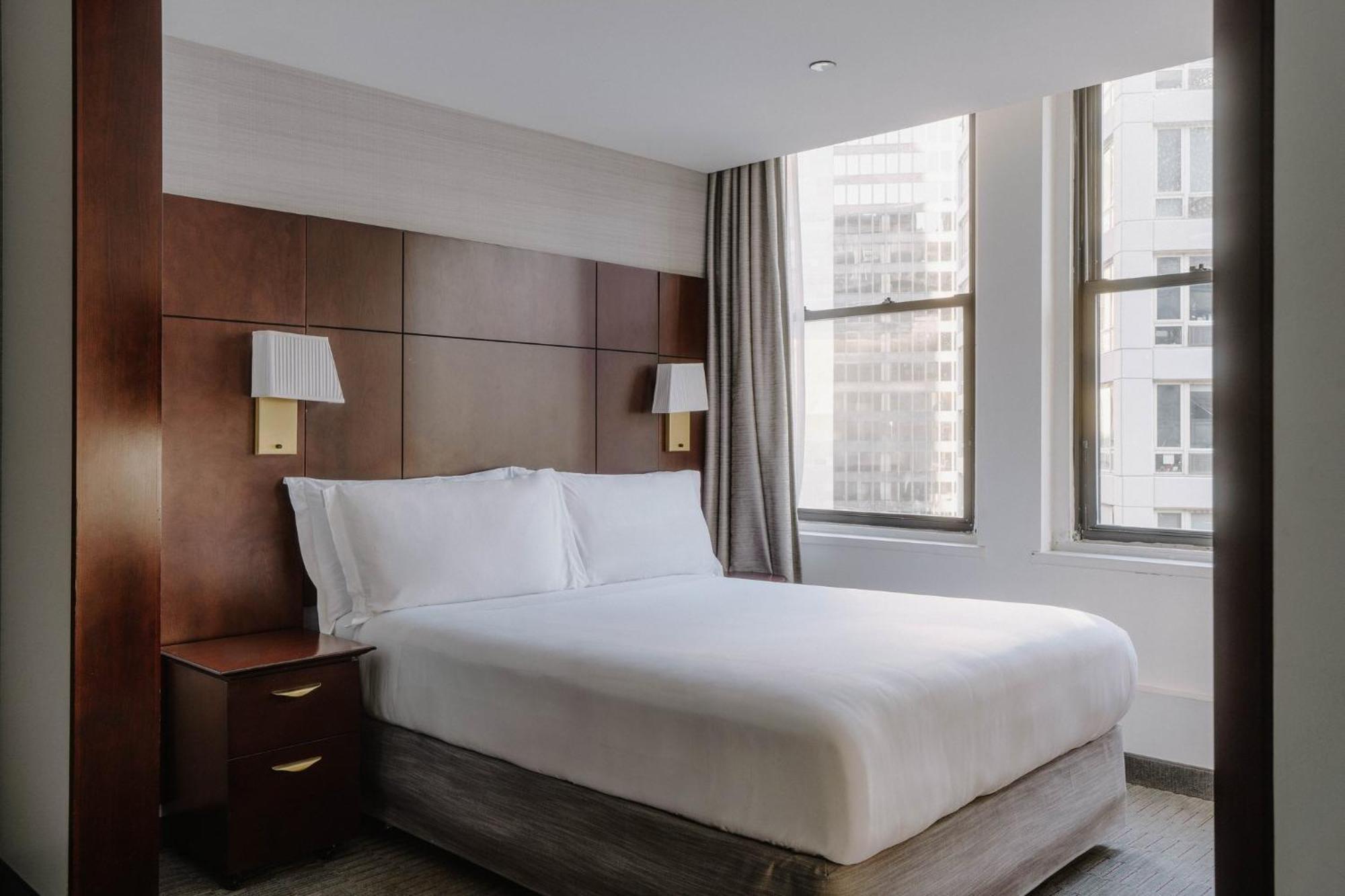 Club Quarters Wacker At Michigan, 4*