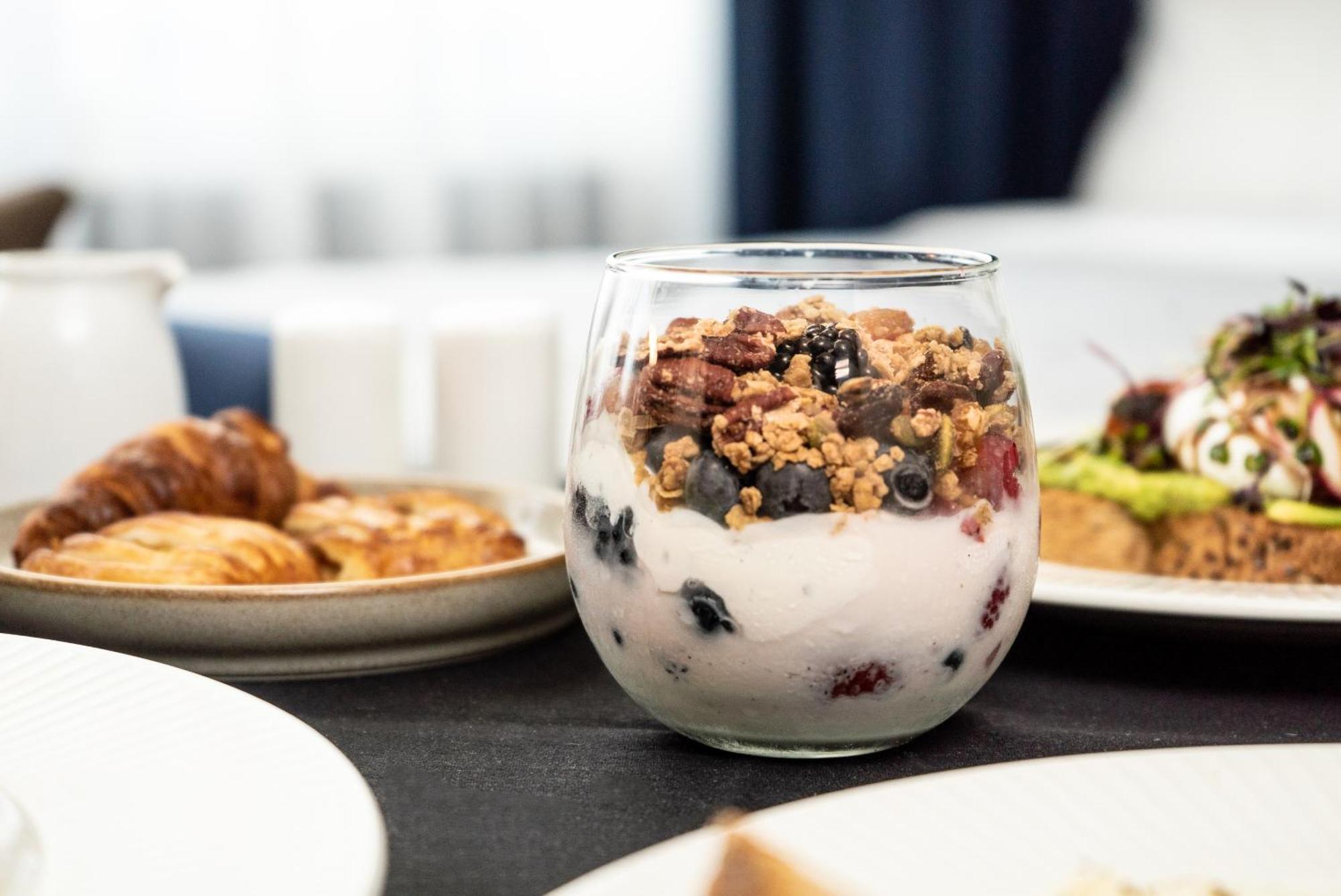 The Lasalle Chicago, Autograph Collection