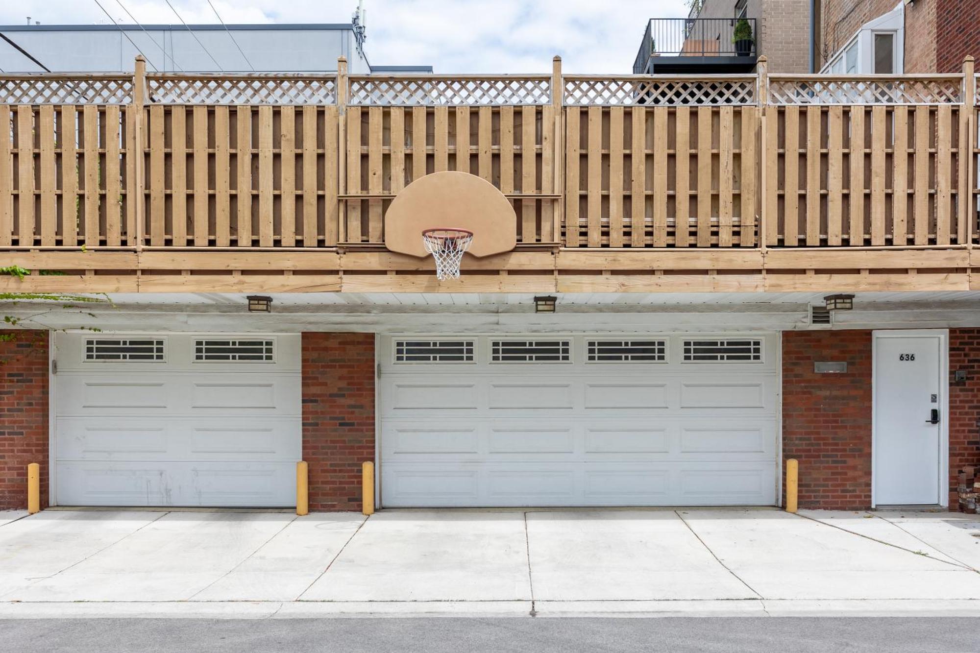 Apartment Lakeview East Chicago