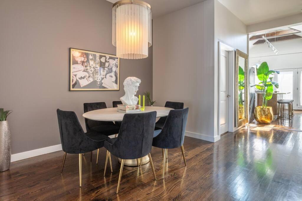 Duplex 3 Bed 2 Bat Steps From Lincoln Square Appartement