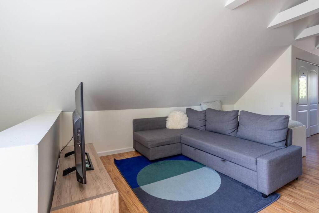 Duplex 3 Bed 2 Bat Steps From Lincoln Square Appartement *