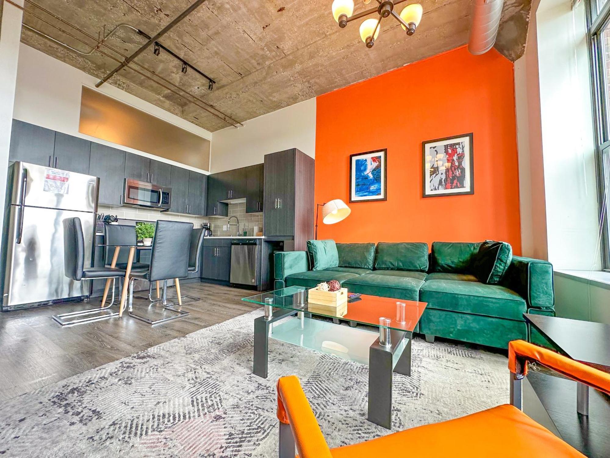 South Loop 3br Near Lakefront Trail, Field Museum & Adler Planetarium