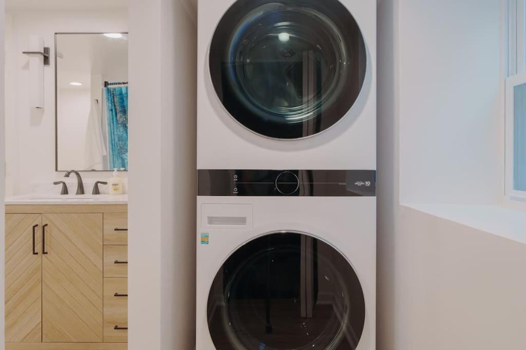 Apartment Prime Location In Lakeview Near Wrigleyville Chicago