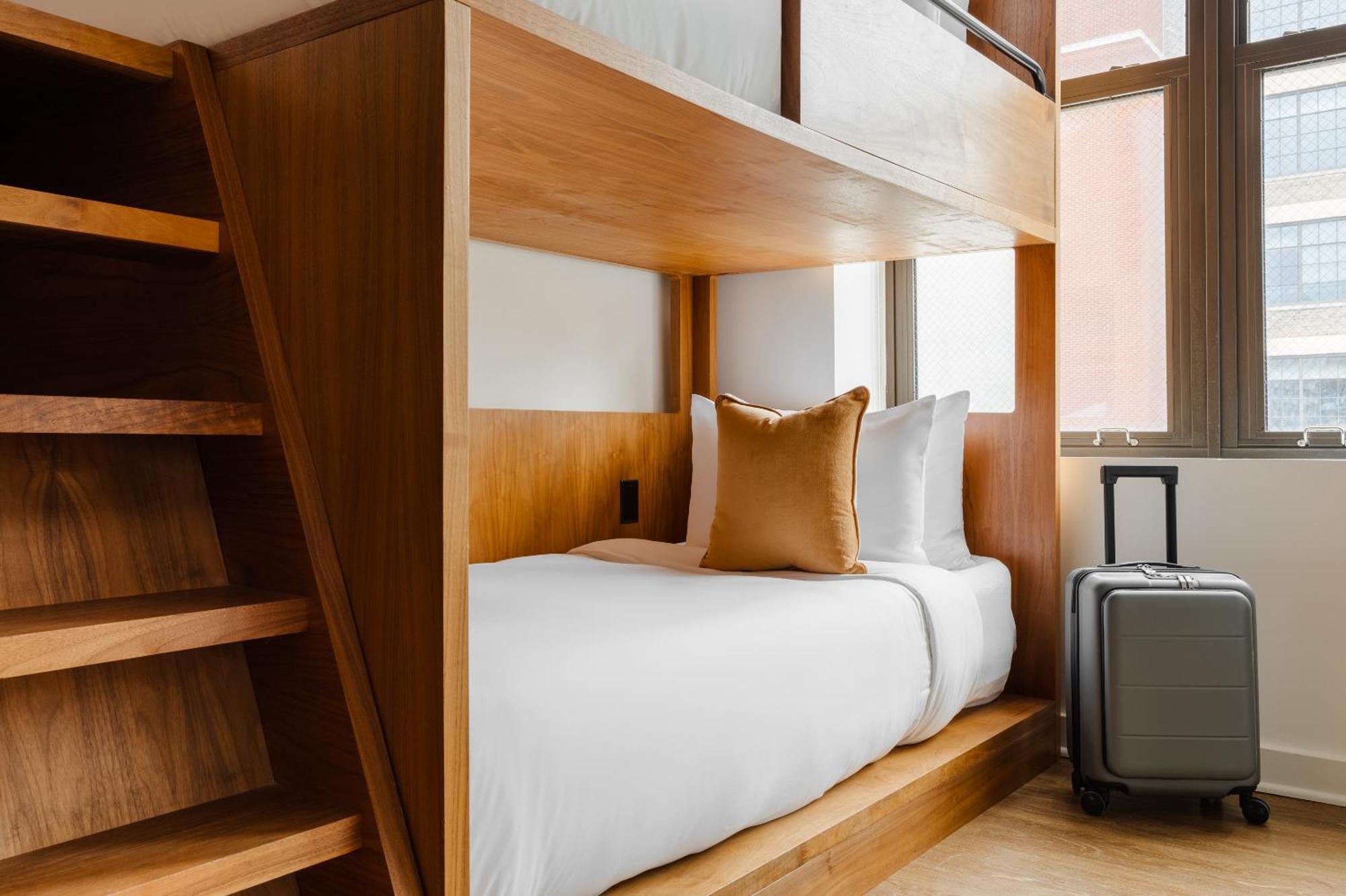 Found Chicago Powered By Sonder Chicago