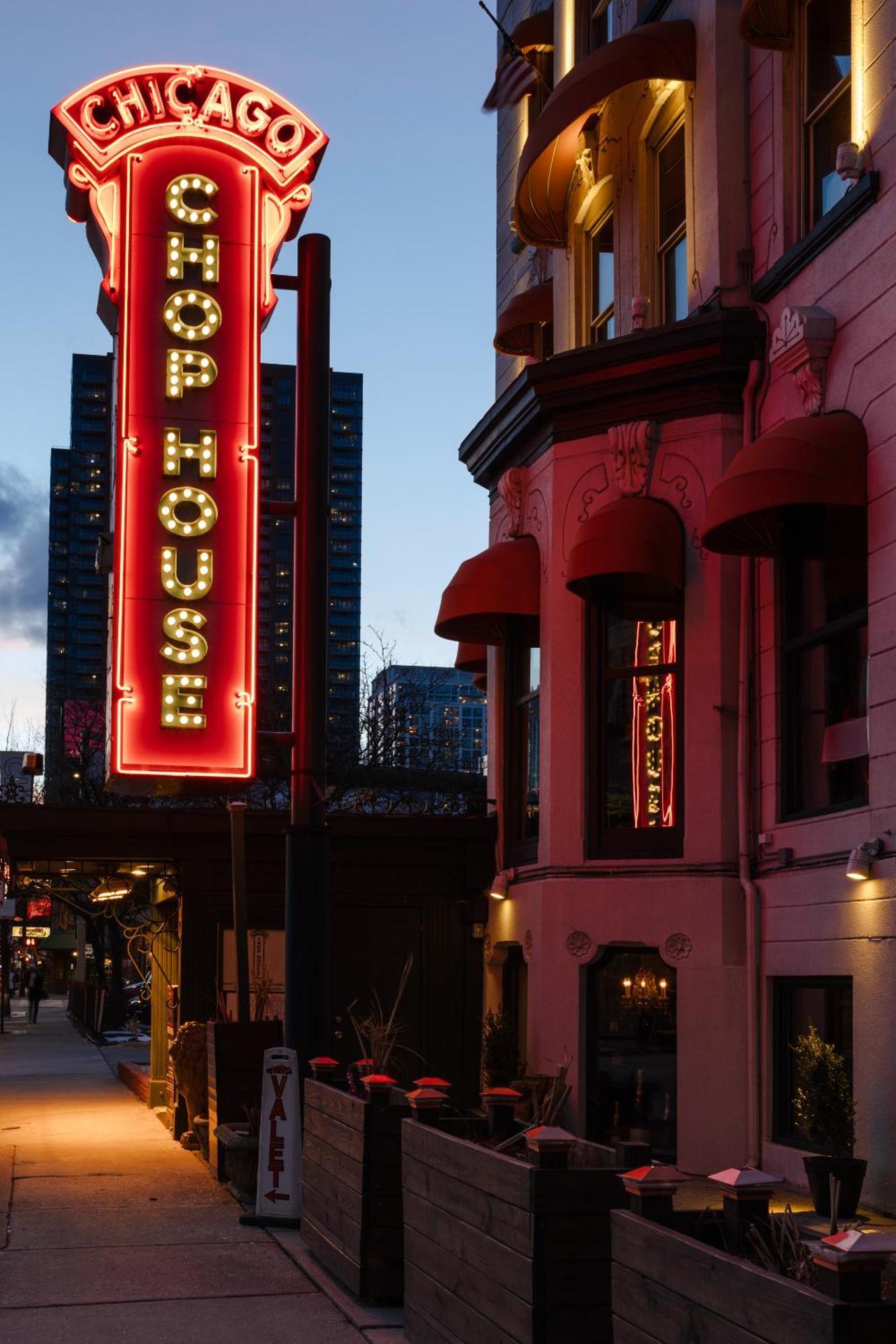 Found Chicago Powered By Sonder * Chicago