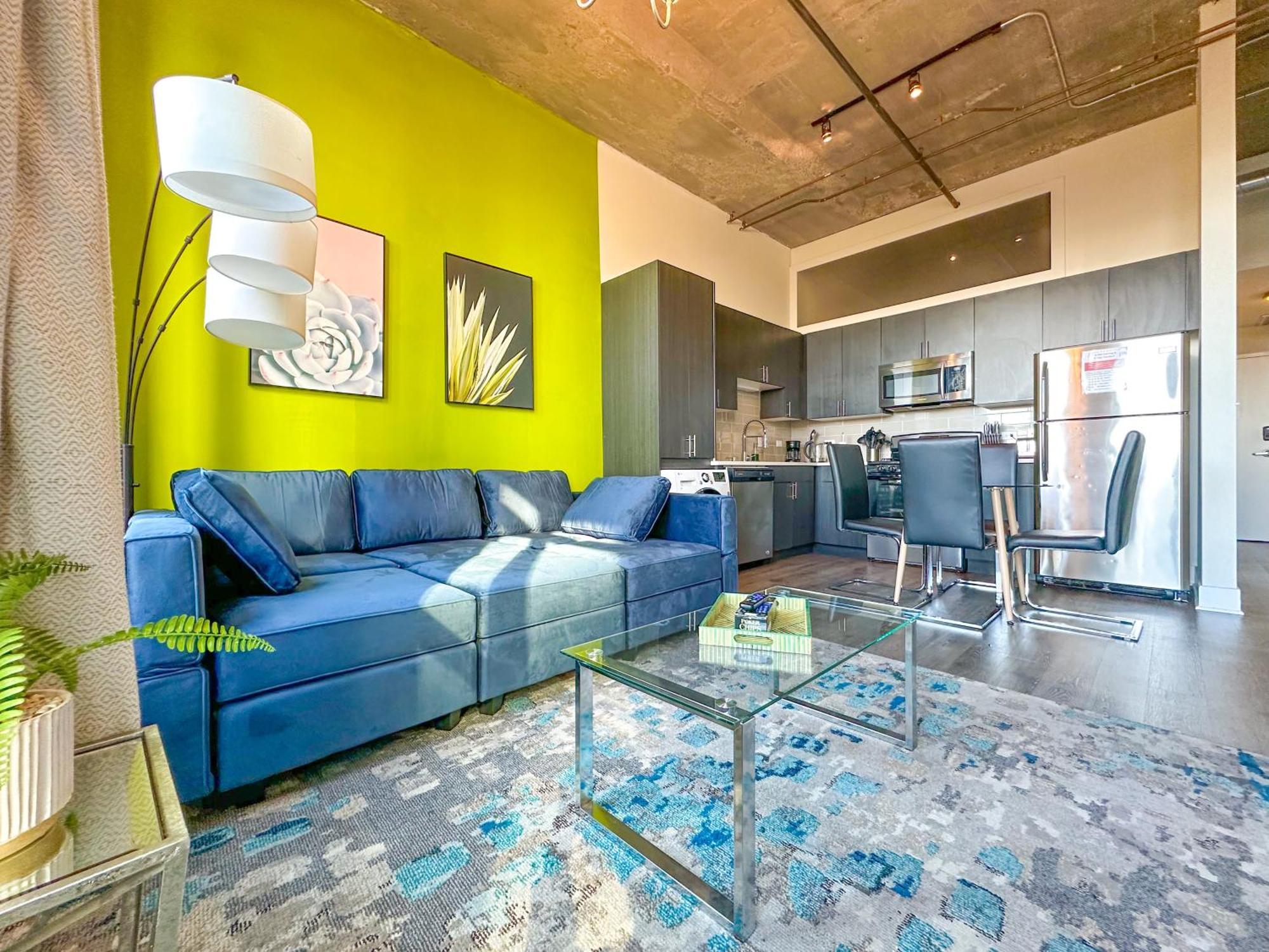 Apartment Downtown 2br Getaway South Loop Comfort Near Mccormick Place, Soldier Field And Grant Park Chicago