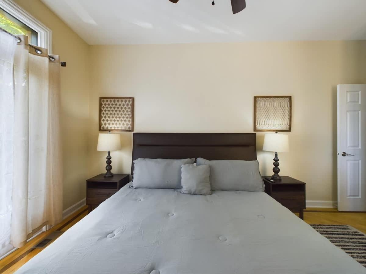 Luxe 4br With Hot Tub & Game Holiday home