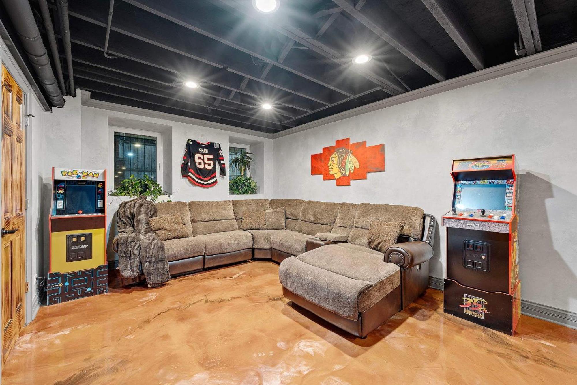 Mid-century Gem By United Center Casa de Férias Chicago
