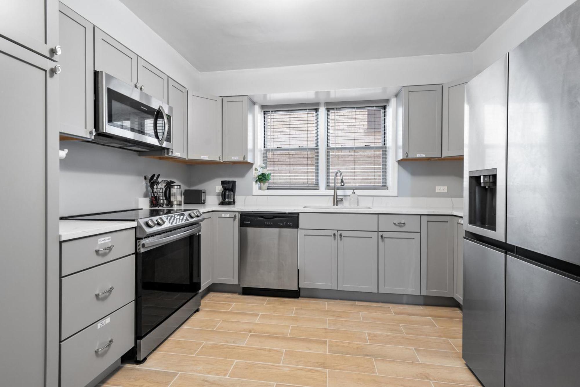 Apartamento Chic & Spacious 3-bedroom Condo-just 10 Minutes From Downtown Chicago