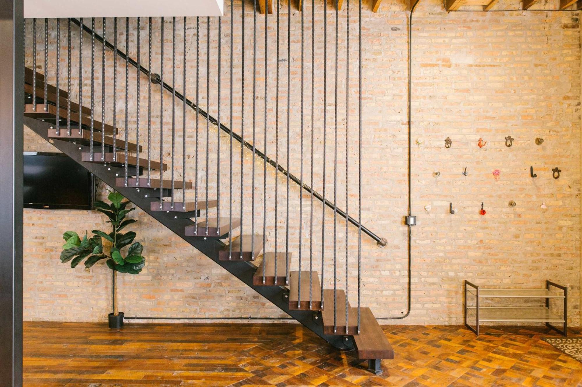 Mid-century Gem By United Center Casa de Férias Chicago