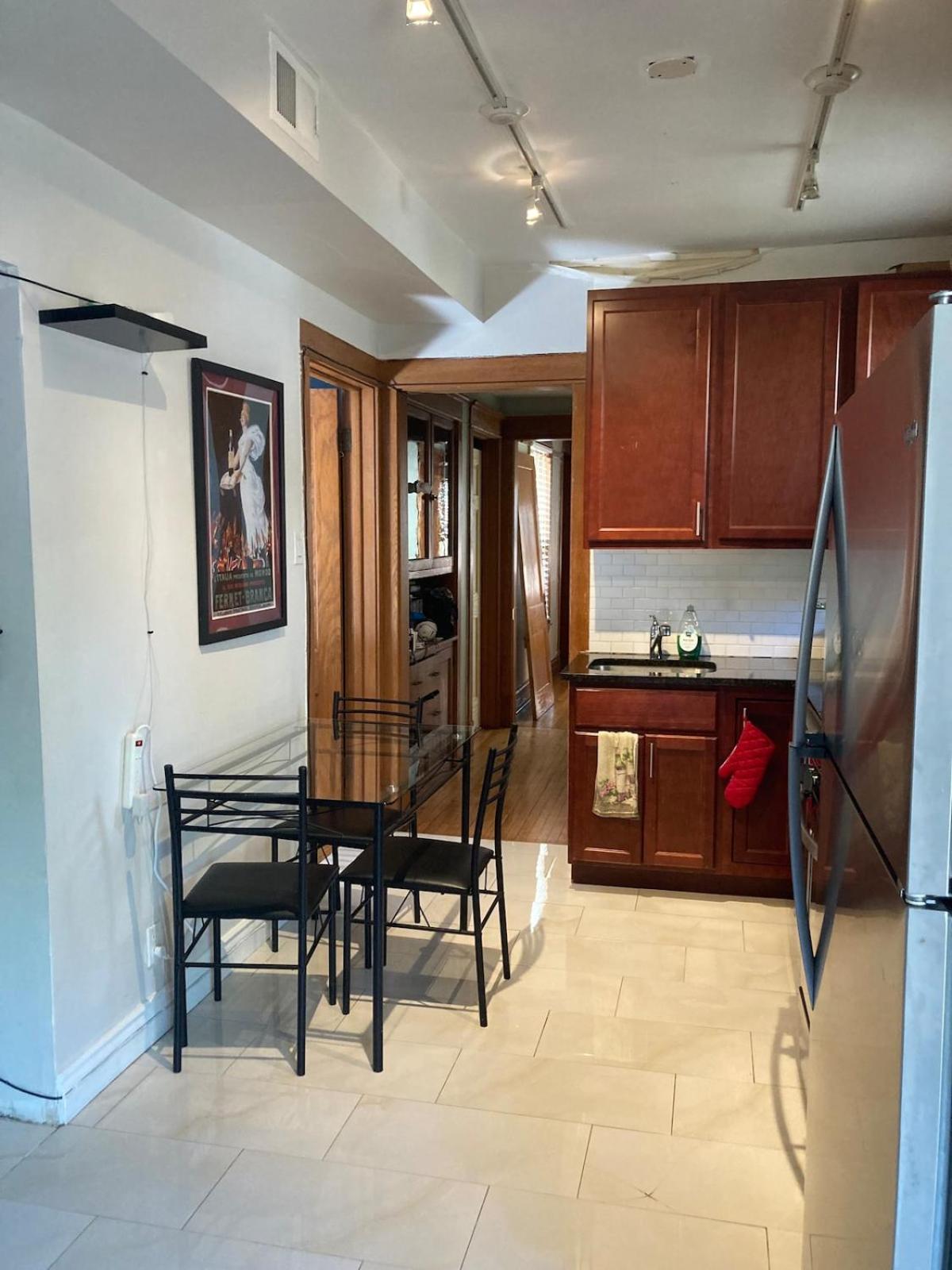 Blue In Dorothy's Bnb Bed & Breakfast Chicago