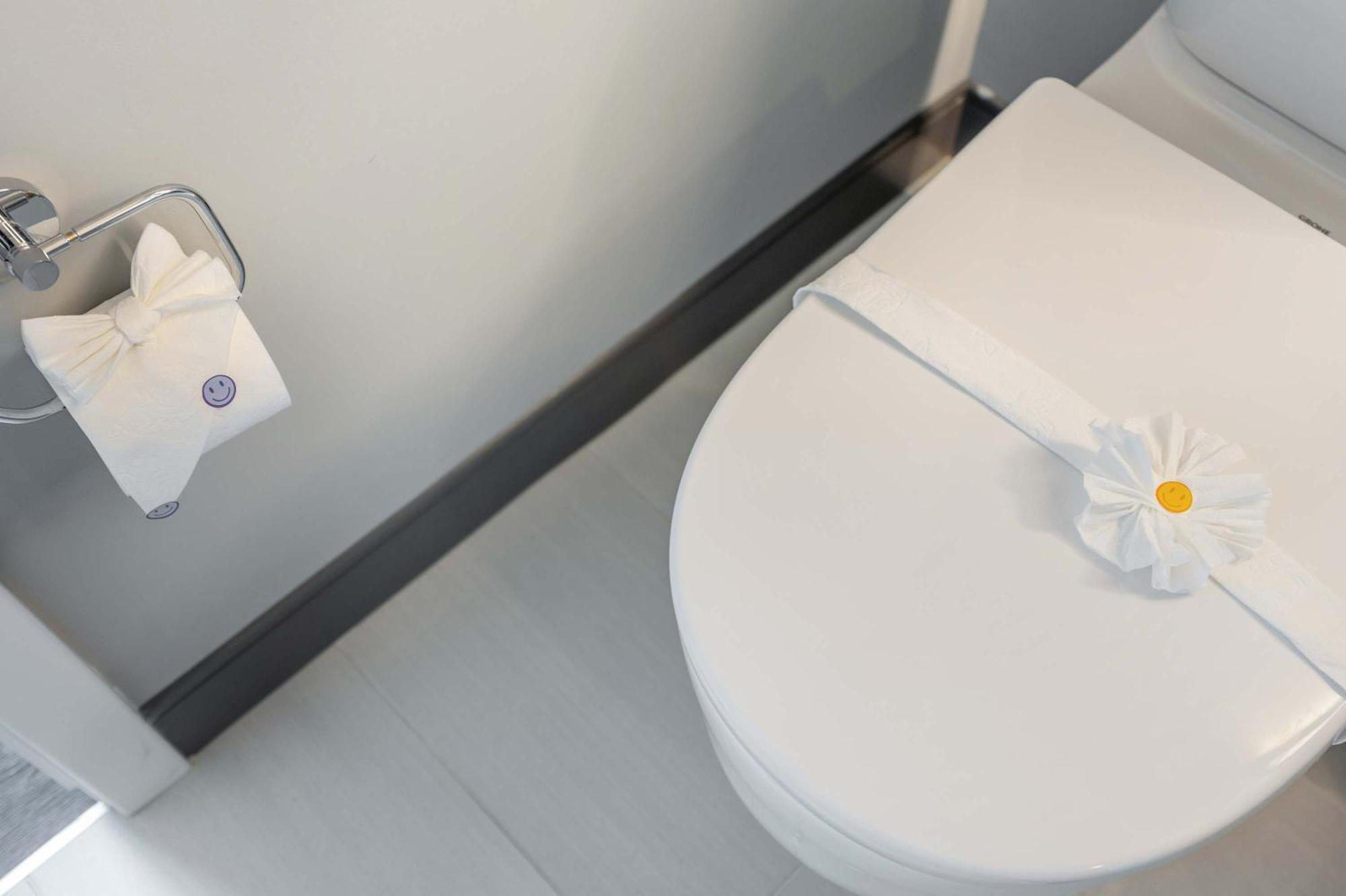 Apartment Sophisticated 3br - New Modern And Luxurious