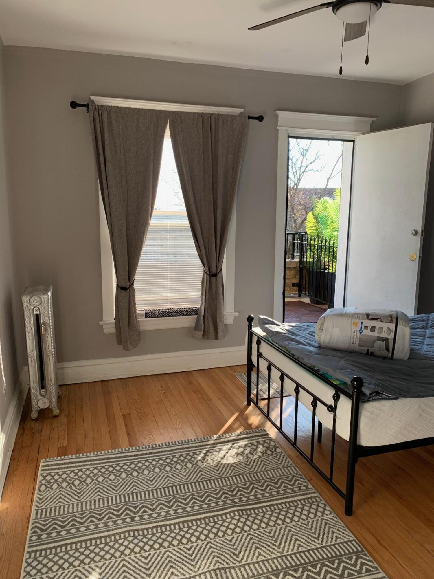 Apartment Entire With Private Balcony *