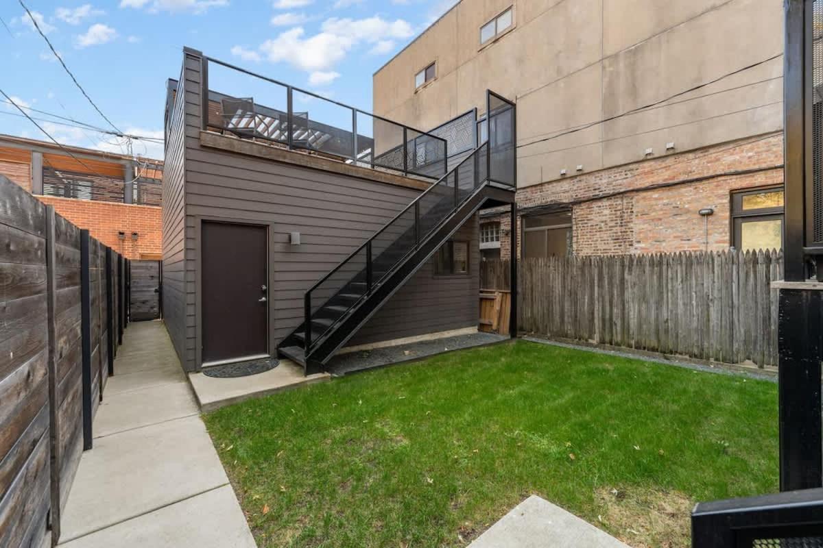 Stunning 5br In Heart Of With 2 Rooftops Hébergement de vacances