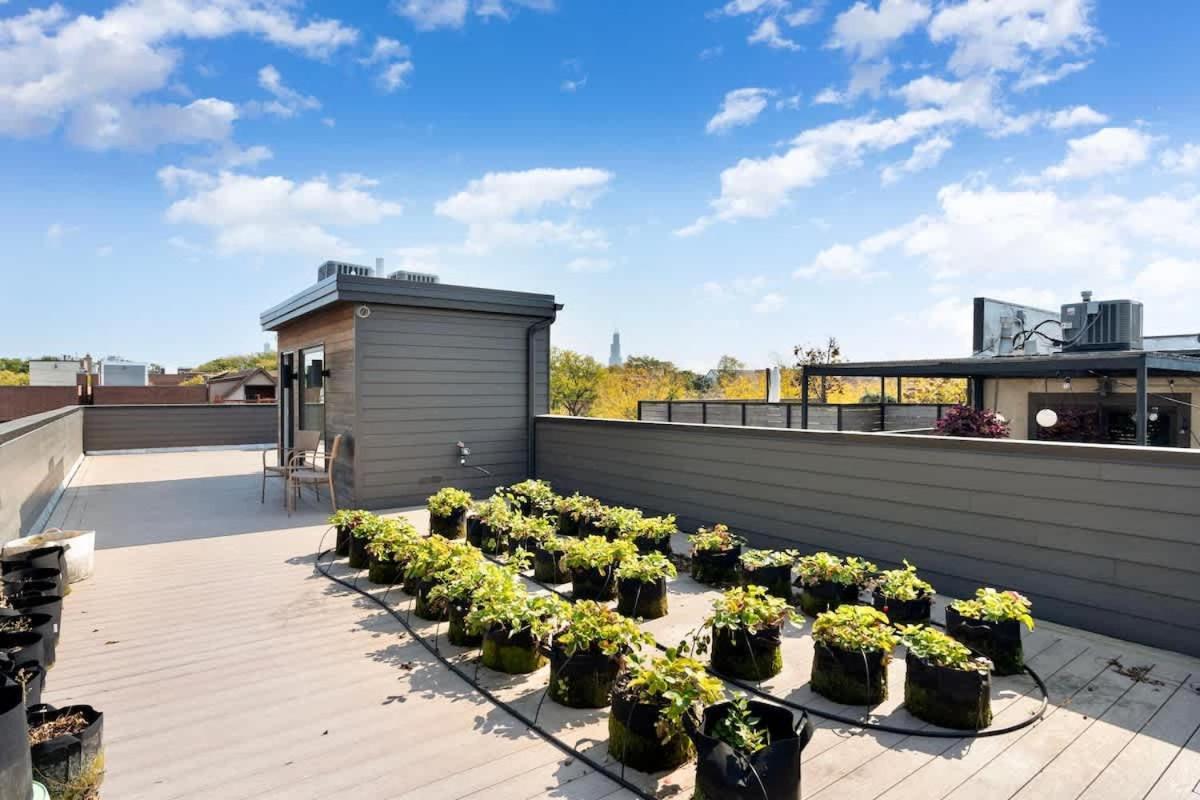 Hébergement de vacances Stunning 5br In Heart Of With 2 Rooftops Chicago