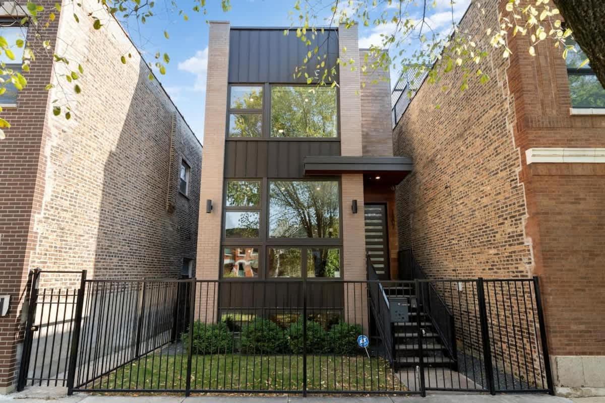 Stunning 5br In Heart Of With 2 Rooftops Hébergement de vacances Chicago
