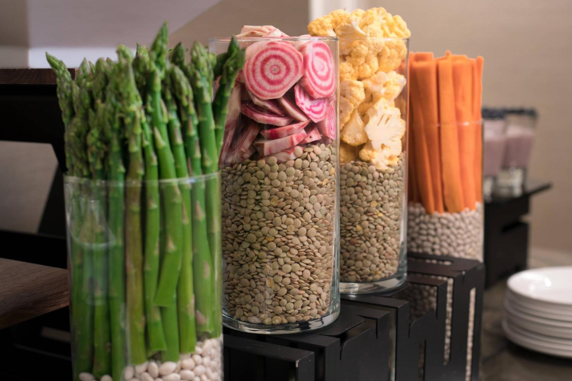 By Marriott Downtown/loop 3*