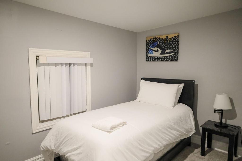 Gorgeous 4bdr In Chicago,15mins From Dwtn