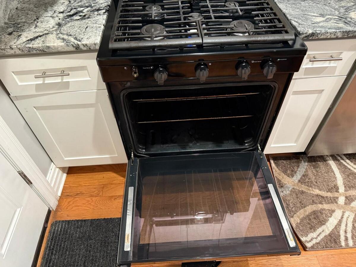 Apartment Gorgeous 4bdr In Chicago,15mins From Dwtn Chicago