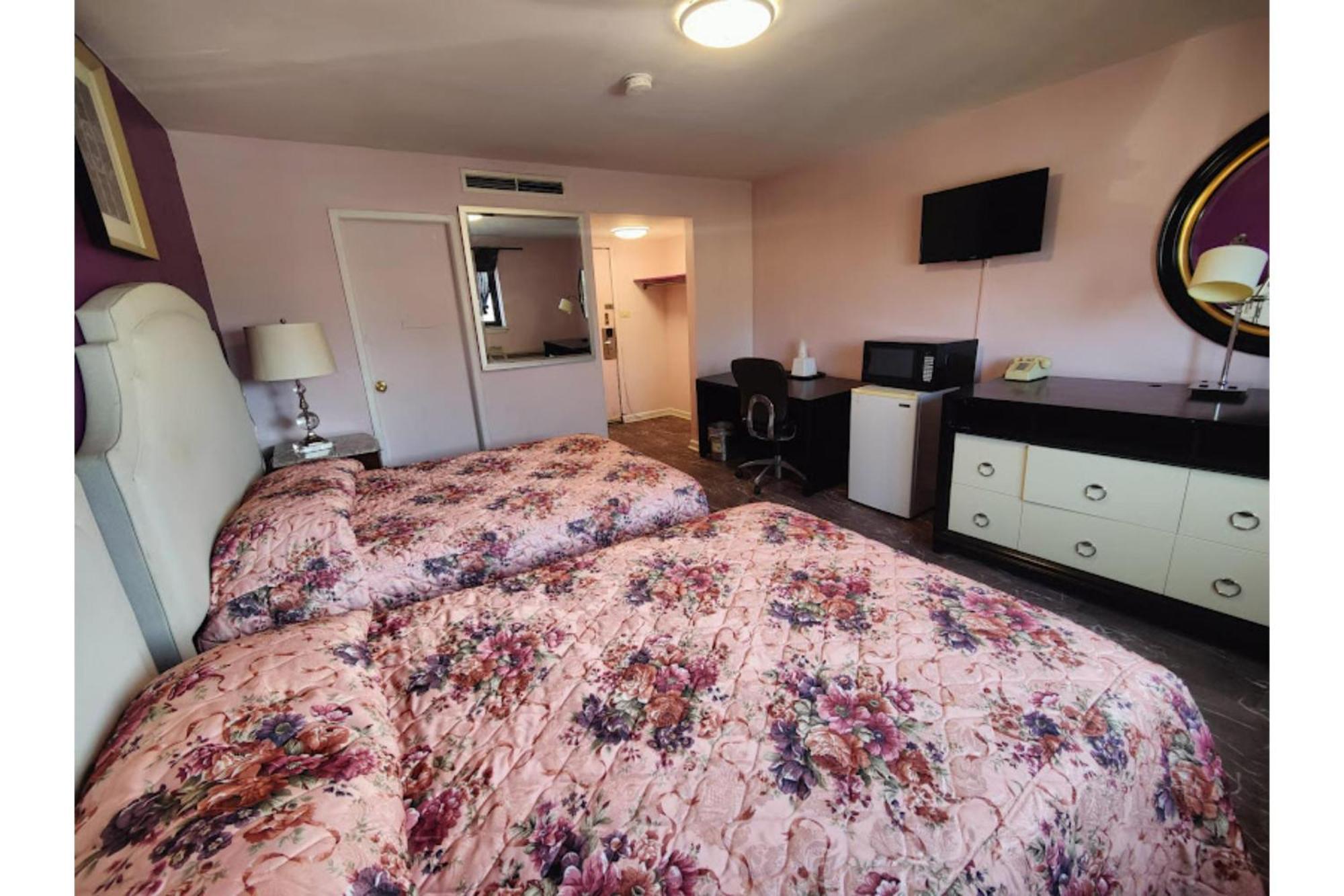 Hotel Edgebrook North Shore By Oyo Chicago