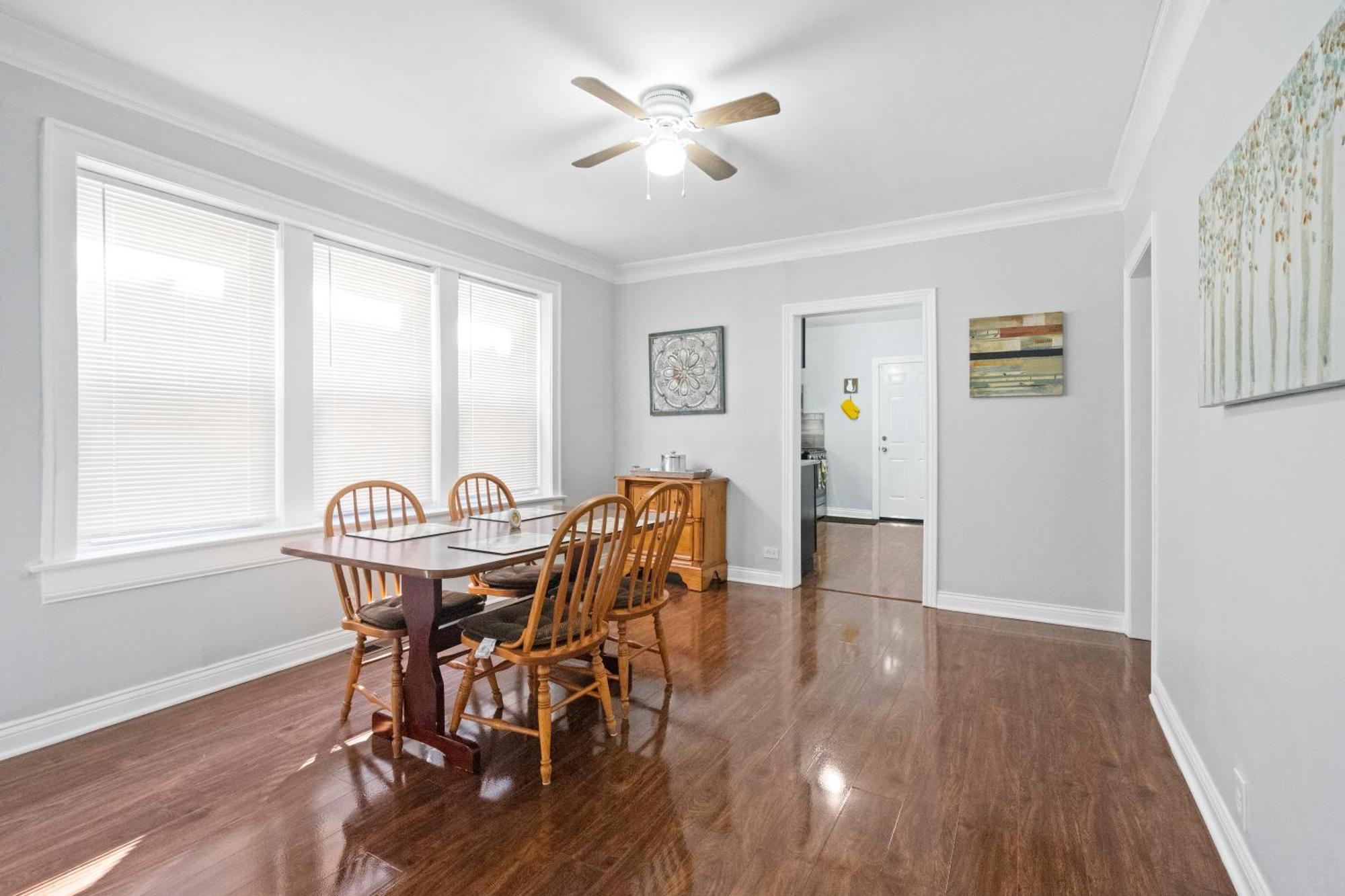 420 Long Term 2 Bedroom Laundry Private Parking Apartamento