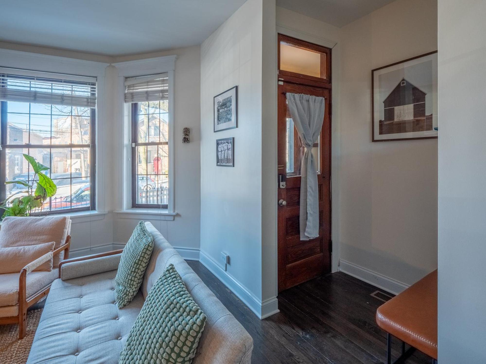 Apartment Wrigleyville Chicago