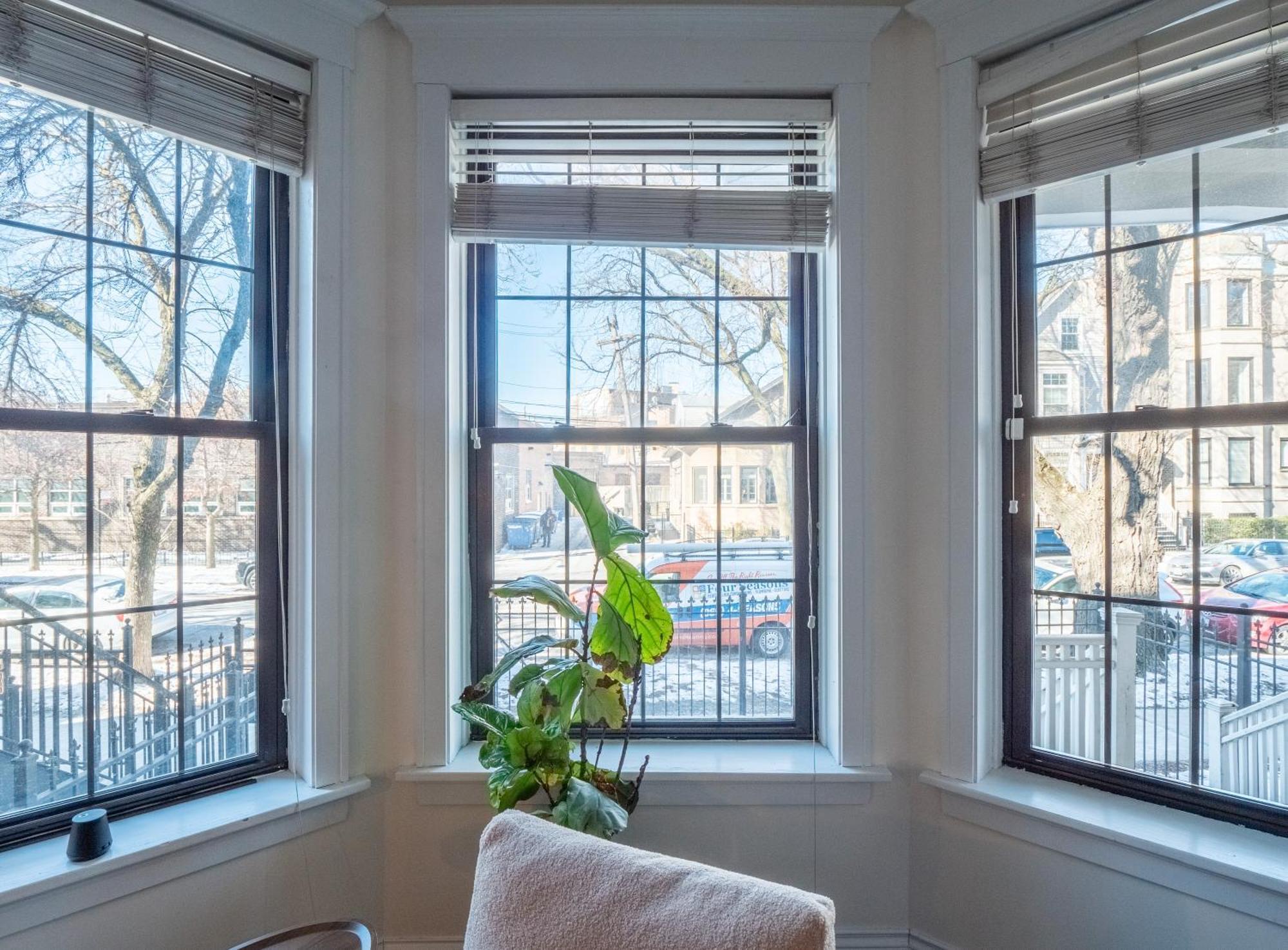 Apartment Wrigleyville