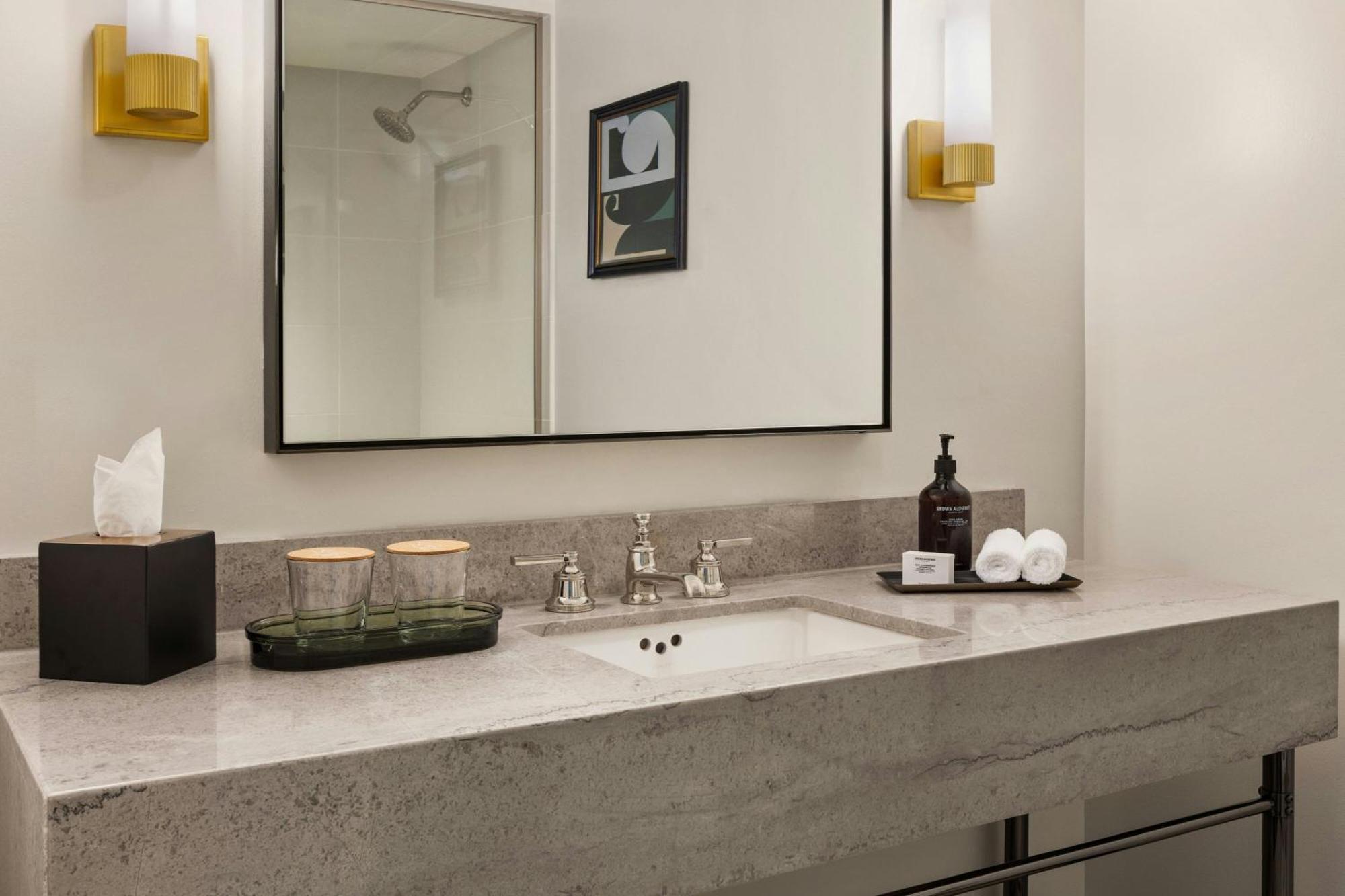 The Talbott, Autograph Collection 4* Chicago