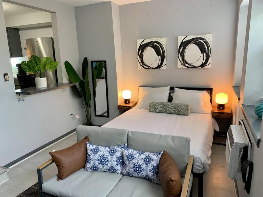 Apartment Explore North Side From Modern *