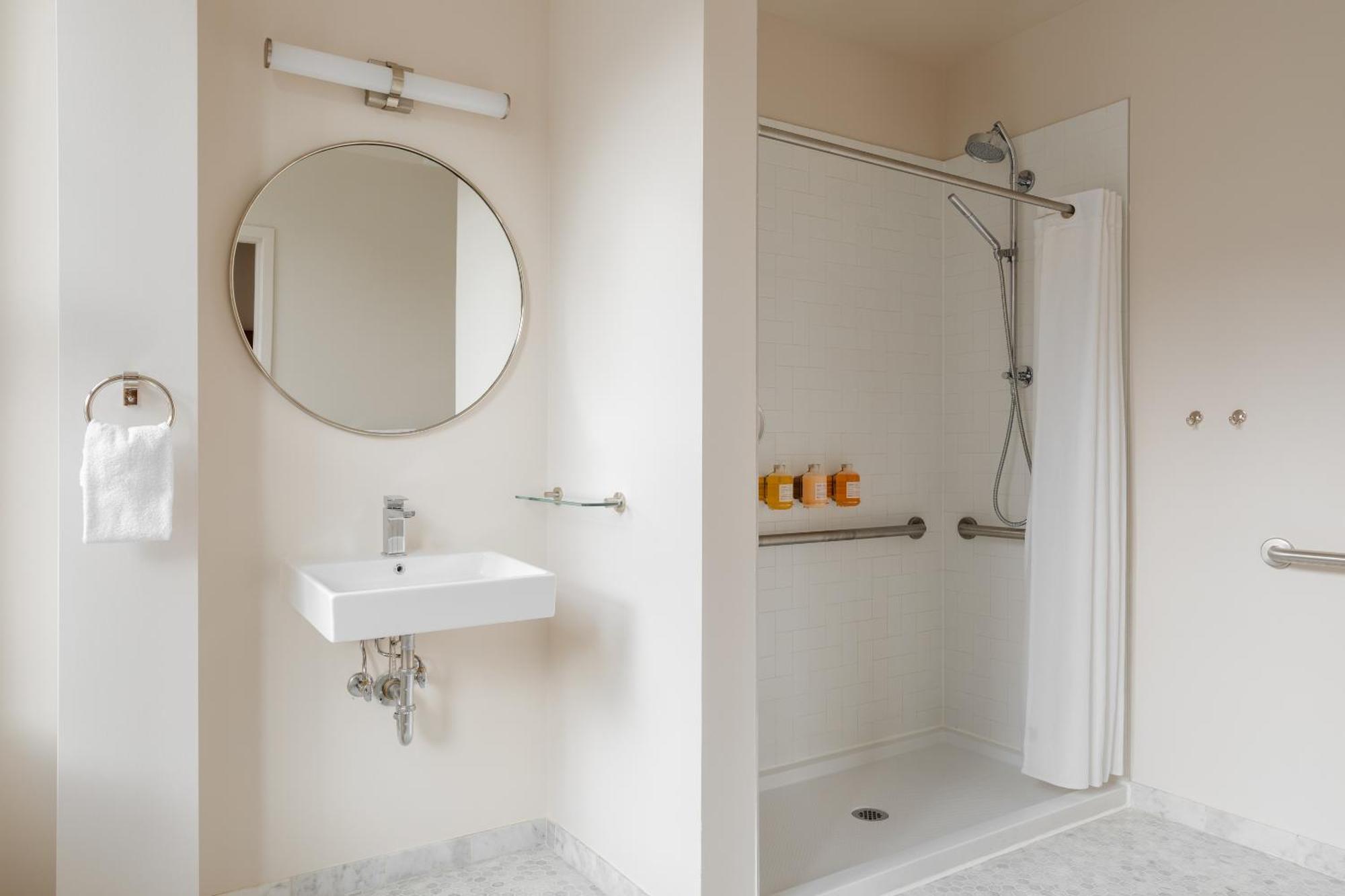 Hotel Found River North Chicago